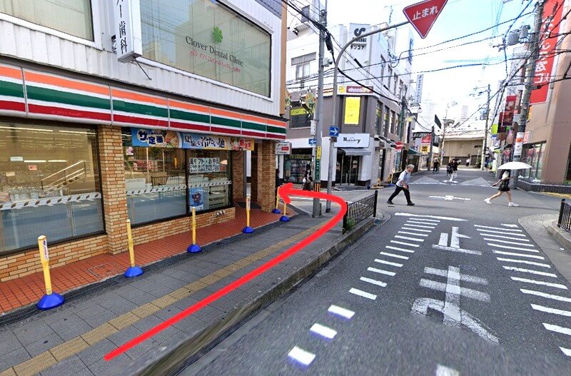 BEYOND（ビヨンド） 高槻店までの徒歩経路