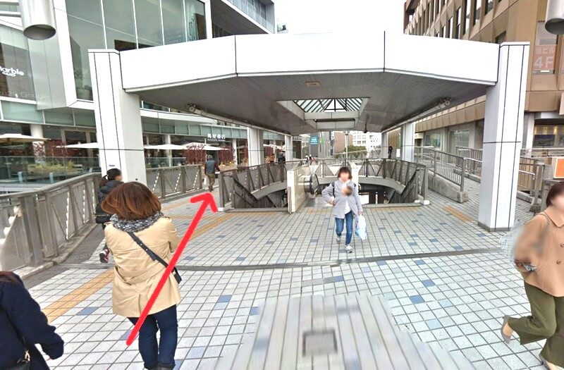 HPER（ハイパー）枚方市役所前店までの徒歩経路