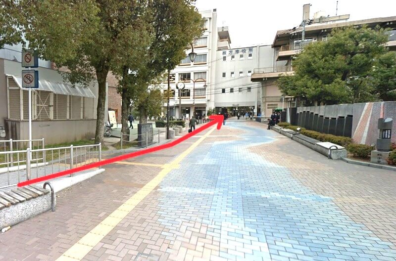 HPER（ハイパー）枚方市役所前店までの徒歩経路