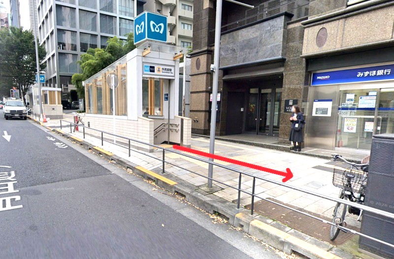 LYRIM表参道・外苑前店までの徒歩経路