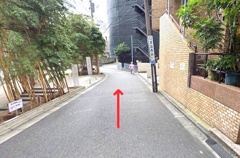 LYRIM表参道・外苑前店までの徒歩経路